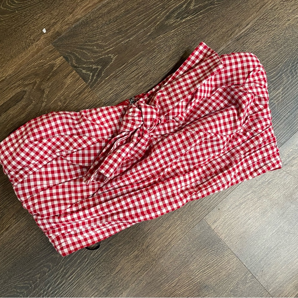 Bow checkered crop top